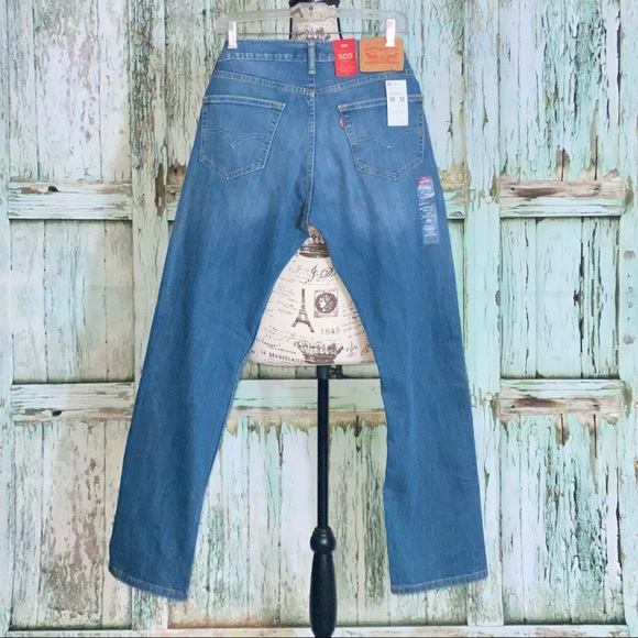 Levi’s Denim Jeans - Picture 3 of 8